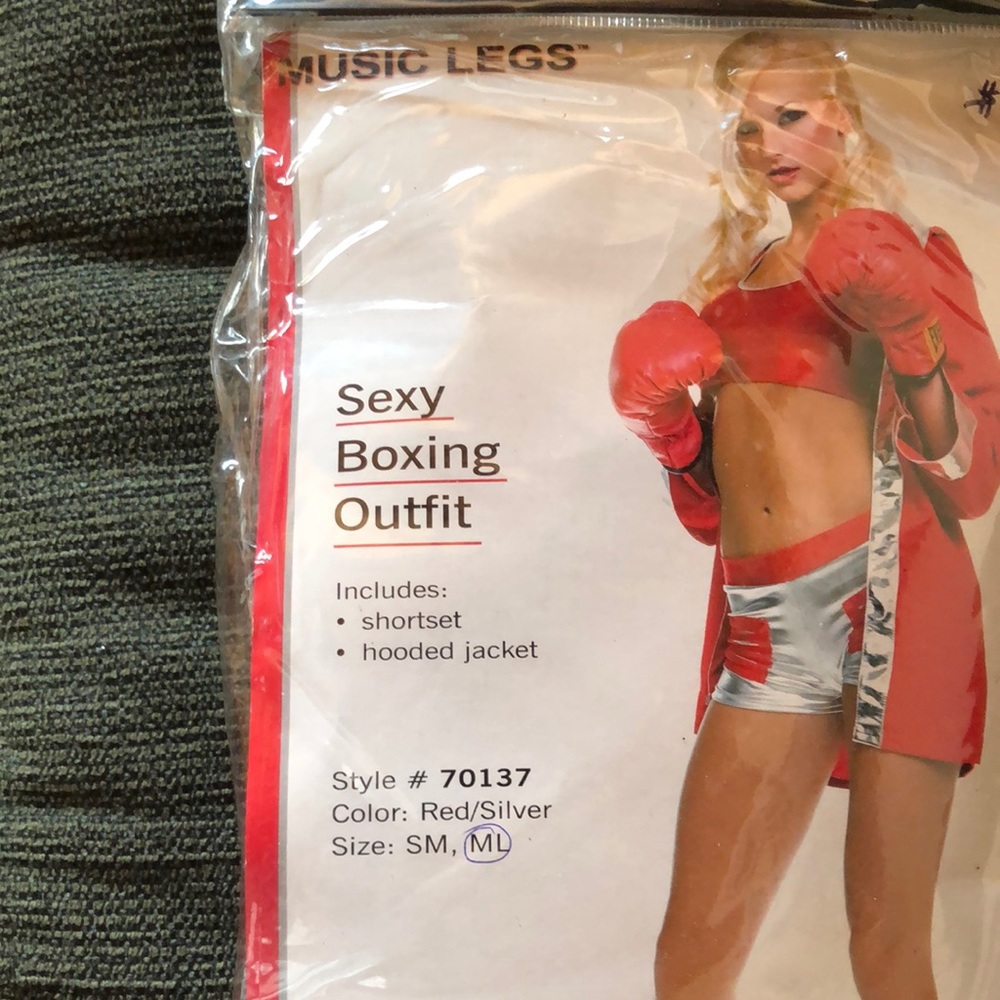 Red/Silver Boxing Costume
